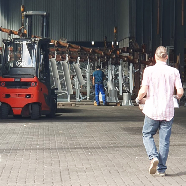 beim Metalloberflächen Veredler