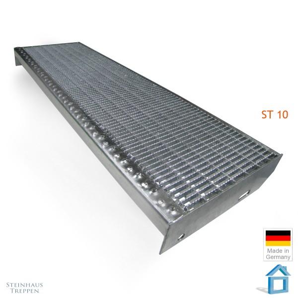 Stahlstufe mit feiner Masche 31 x 9 mm und gezahnter Lauffläche, Format 27 x 120 cm